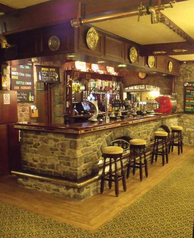 St Mary'S Hotel Golf & Country Club Pencoed Εξωτερικό φωτογραφία